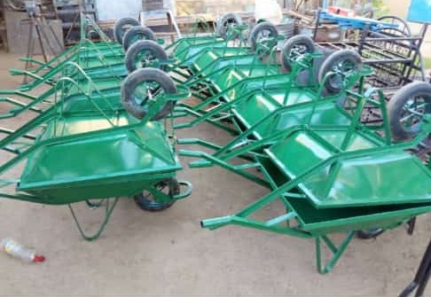 Bourrette locale de Construction au Burkina Faso | EWK-Group