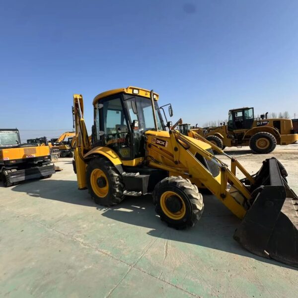 IMG-20260714-WA0071 Chargeur Caterpillar au Burkina Faso | EWK-Group